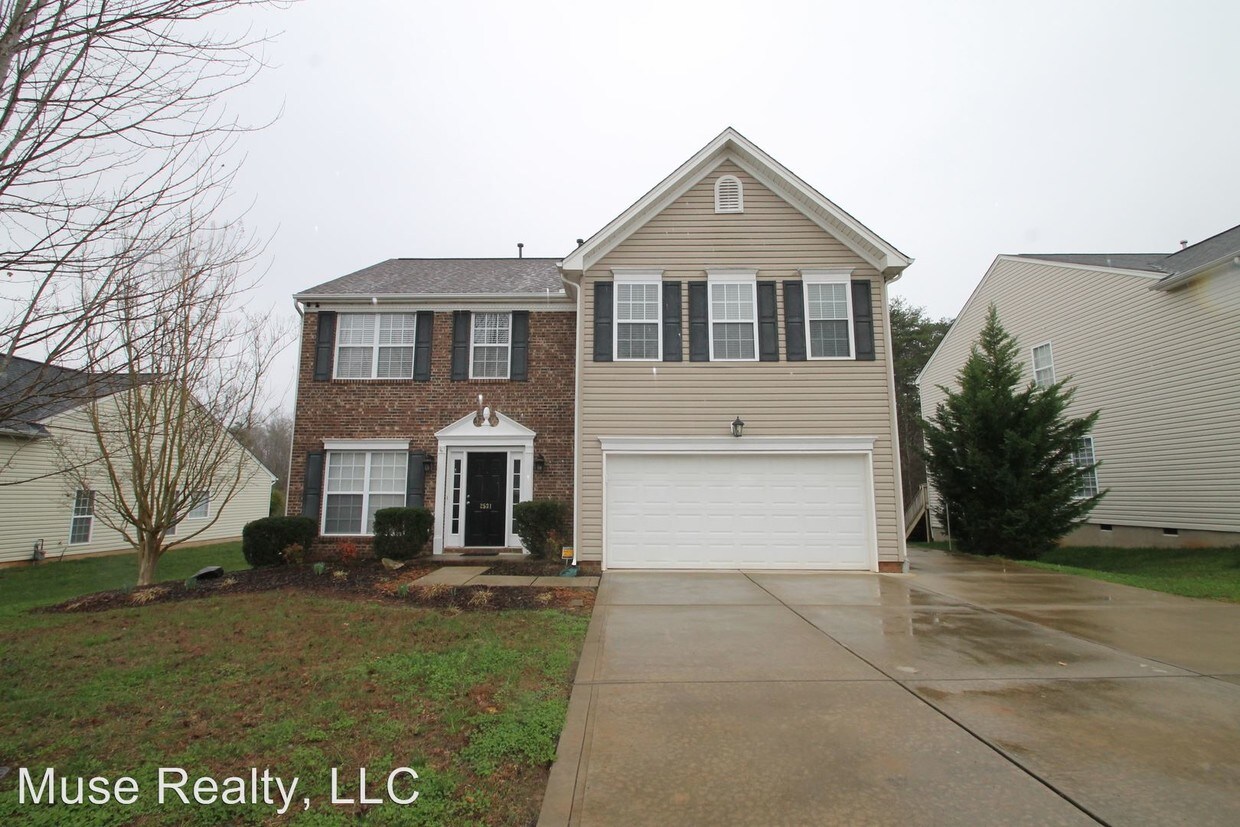3 br, 2.5 bath House 2531 Ivy Creek Ford House Rental in York, SC