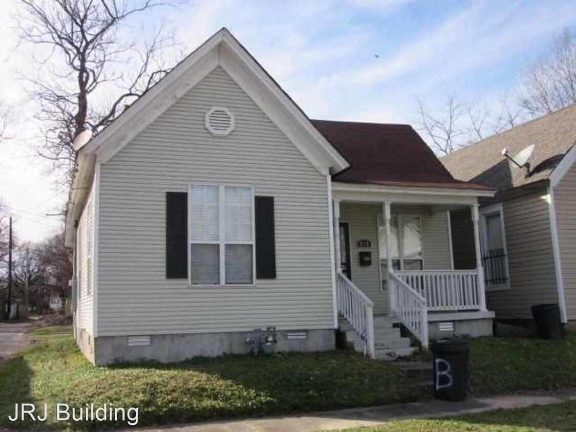 Primary Photo - 2 br, 1 bath House - 915 Division Street