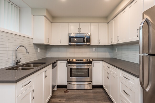 Photo du bâtiment - Parklea Apartments