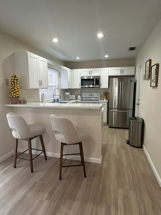 Foto principal - 1136 Staghorn St