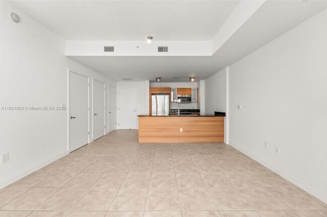 Foto del edificio - 3301 NE 1st Ave
