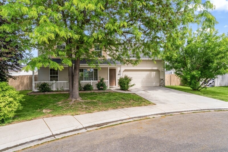 Foto principal - 1976 W Lake Pointe Ct