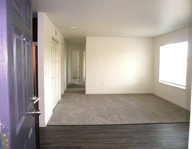 Foto del edificio - 18727 Blueberry Ln