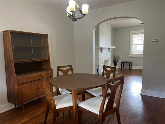 Foto del edificio - 518 Belgreen Pl