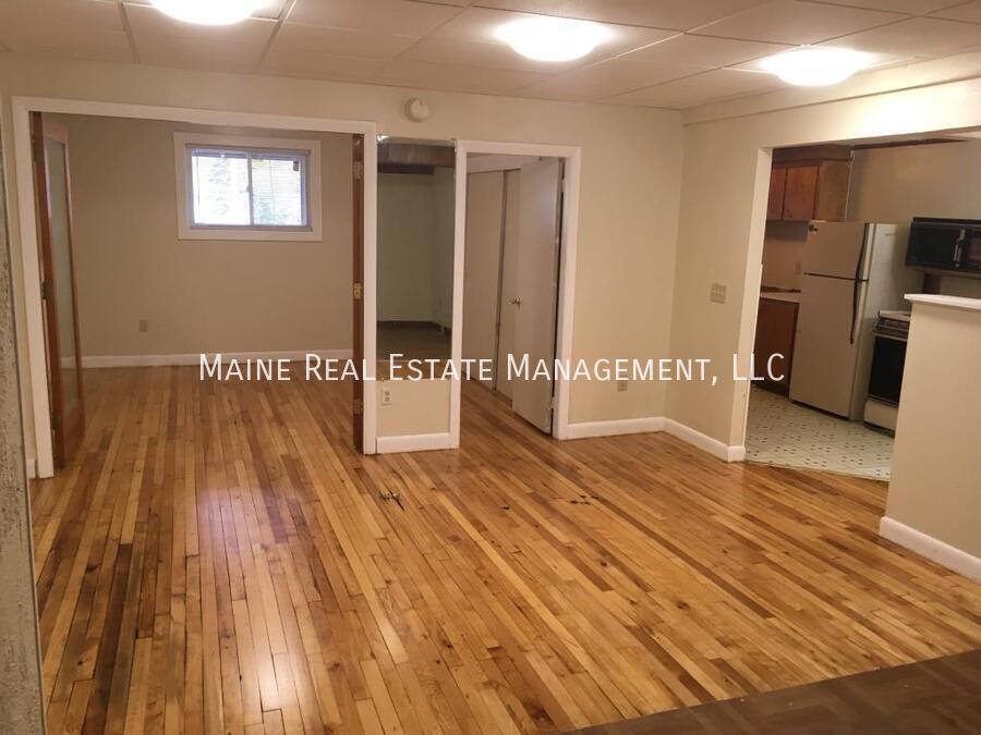 Foto principal - 569 Hammond St