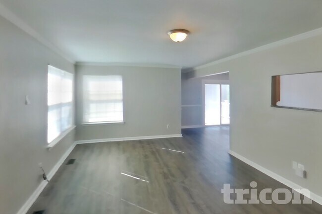 Foto del edificio - 403 Darby Ln