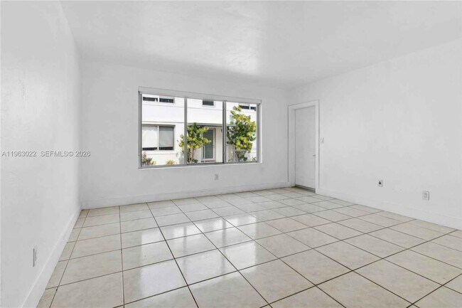 Foto del edificio - 732 82nd St