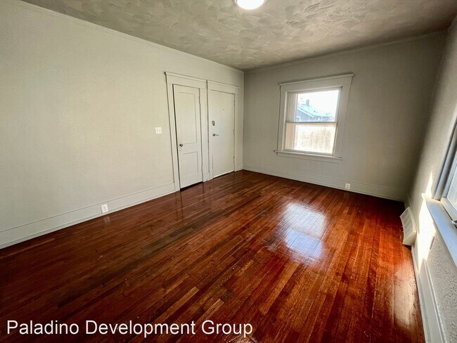 Foto del edificio - 2 br, 1 bath House - 1626 Victor Avenue