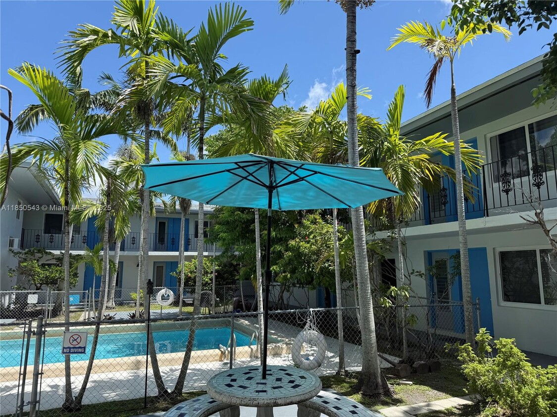 Foto principal - 7441 SW 59th Pl