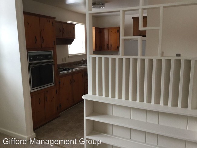Foto del edificio - 3 br, 1.5 bath House - 8330 QUINCY STREET