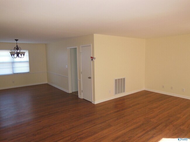 Foto del edificio - 1200 Bailey Cove Rd SE