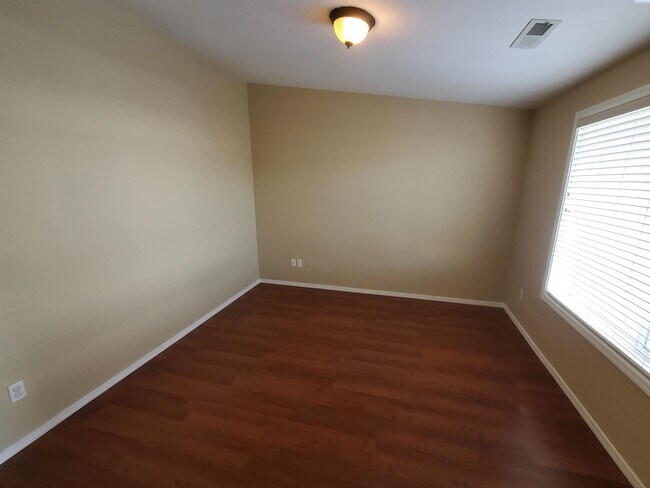 Building Photo - 5311 Jackson Ln