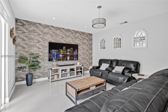 Foto del edificio - 15877 SW 61st Way