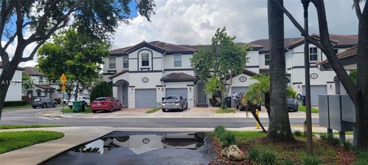 Photo - 11476 NW 77th Ln th 11476  DORAL, FL 33178