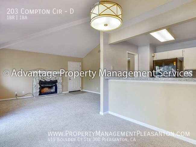 Building Photo - 203 Compton Cir