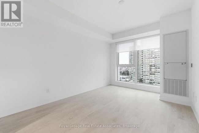 Building Photo - 25 Cordova Ave