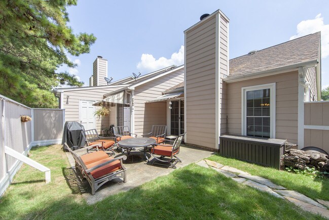 Building Photo - 6818 Copernicus Circle