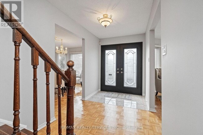 Building Photo - 1 Brookbank Ct