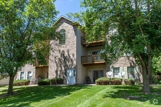 Building Photo - 2888 Coral Ct