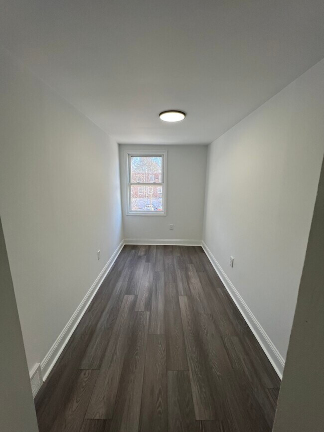 Foto del edificio - 363 W 22nd St