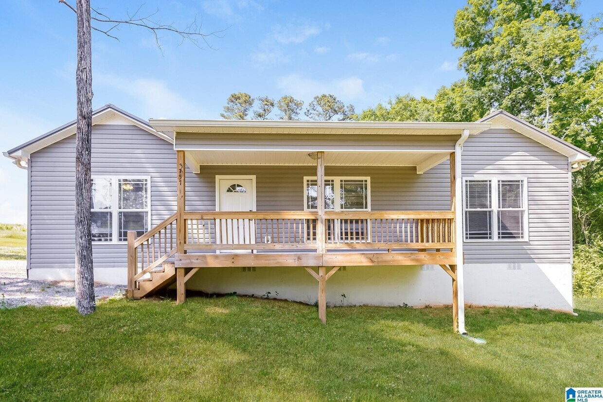 Foto principal - 3757 Graves Gap Rd