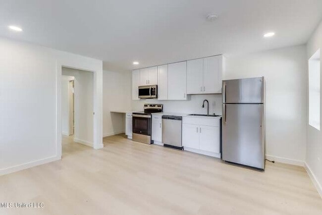 Photo - 264 McConnell Ave C Townhome