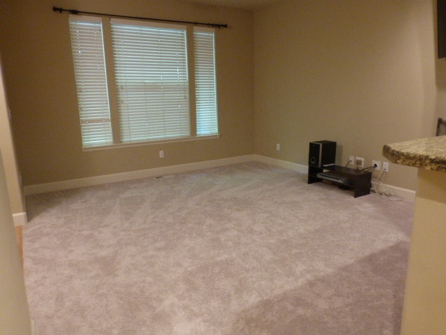 Building Photo - Bethany Town Home Available