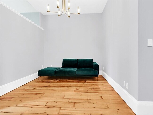 Foto del edificio - 484 Columbus Ave