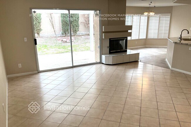 Foto del edificio - 8963 Hillsboro Creek Ct