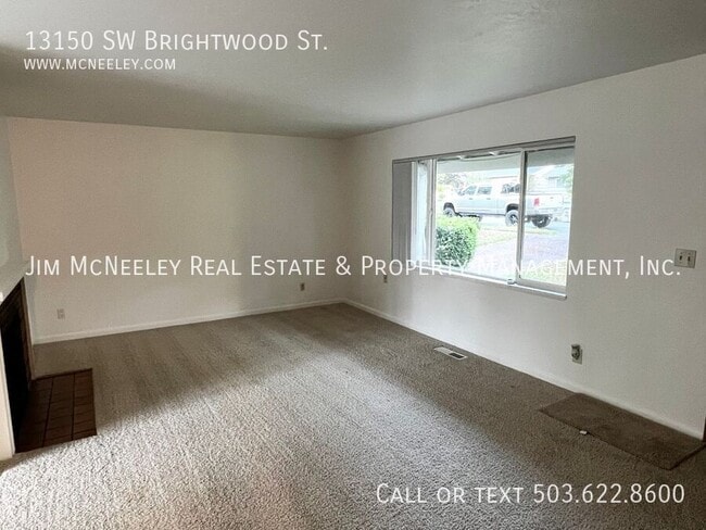 Building Photo - 13150 SW Brightwood St