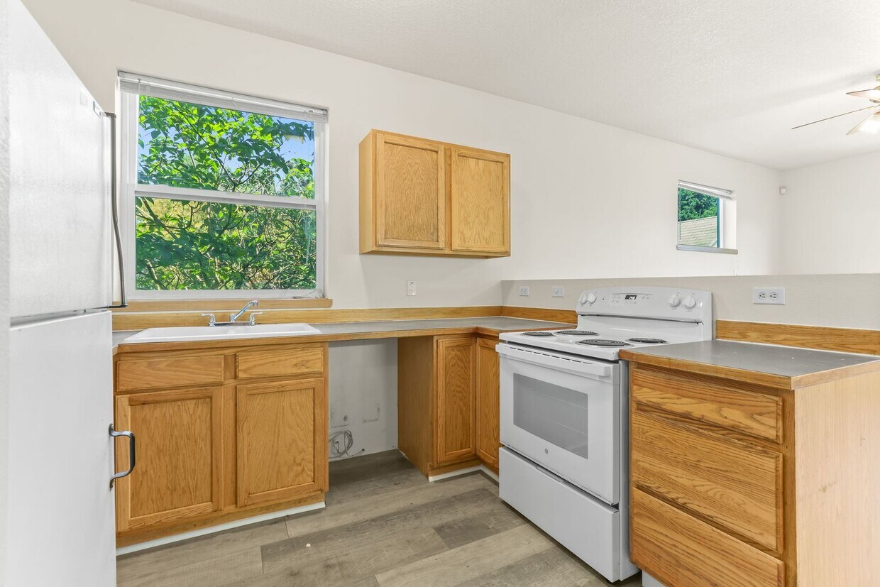 Foto principal - 2020 NE Rodney Ave