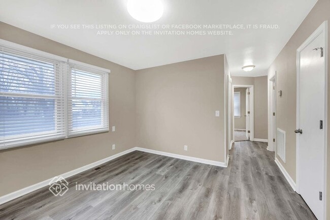 Building Photo - 410 Janette Ave