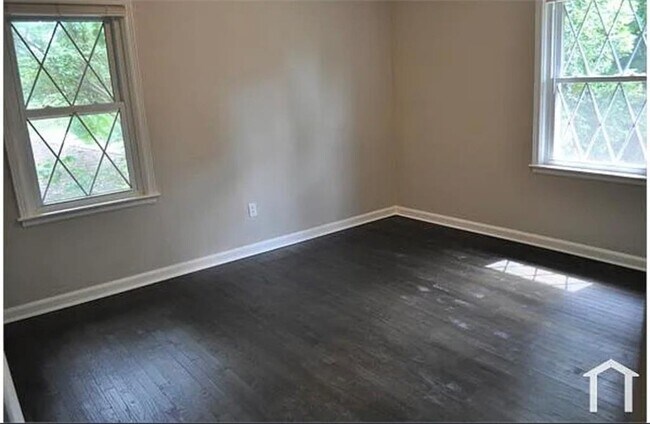 Foto del edificio - 2113 Seavey Dr