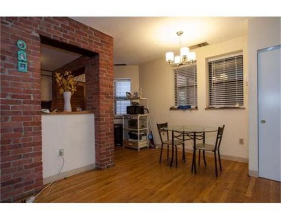 Building Photo - 95 Gainsborough St