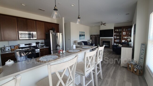 Foto del edificio - 9650 Shore Dr