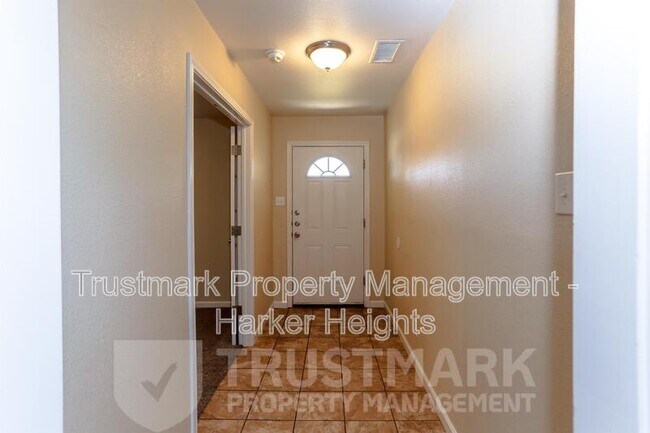 Foto del edificio - 2801 Reed Ln