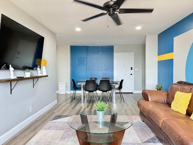 Foto del edificio - 215 Piedmont Ave NE