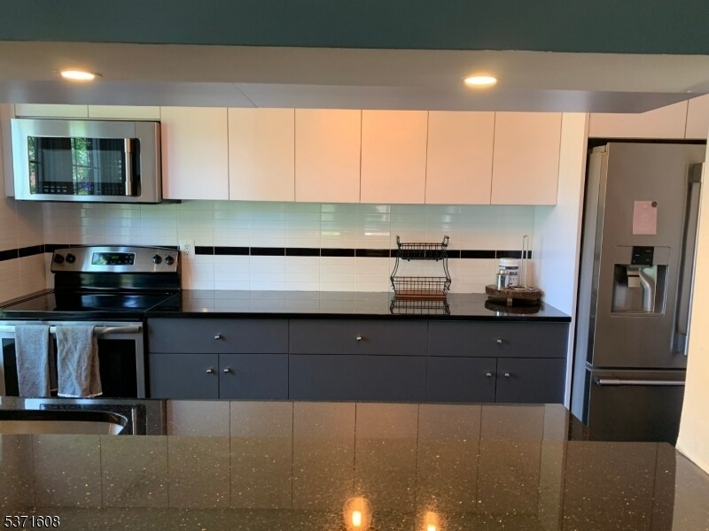 Foto principal - 217 Prospect Ave