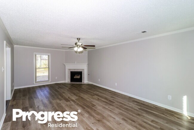 Foto del edificio - 2703 Twisted Oak Cove N