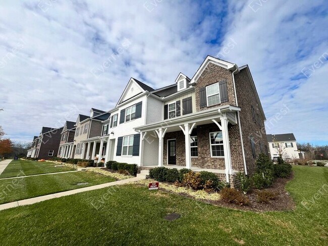 Building Photo - 147 Saddle Wood Ln