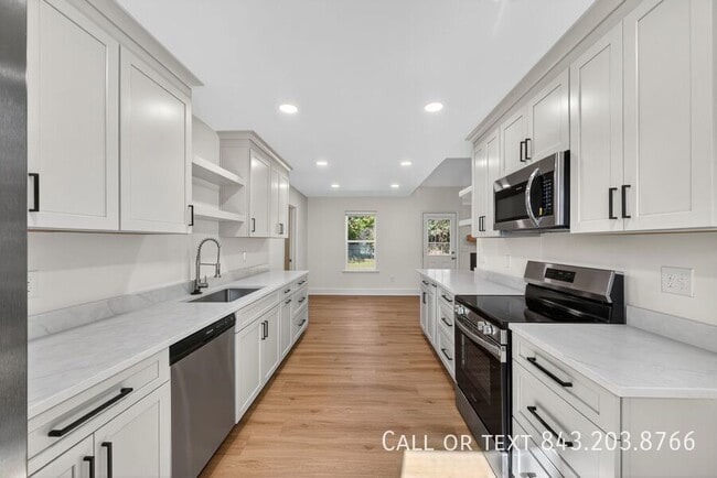 Foto del edificio - 955 Godber St