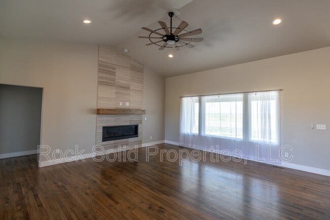 Building Photo - 2776 Outrider Ct