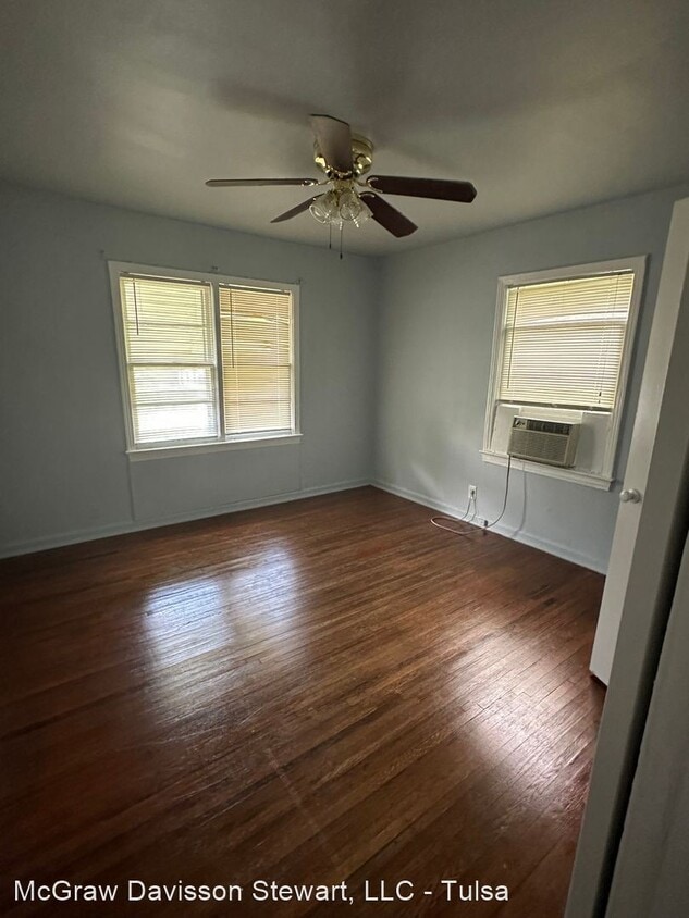 Primary Photo - 3 br, 1 bath House - 1816 N Delaware Pl