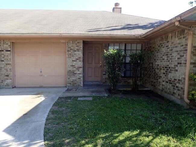 Foto del edificio - 544 Signal Hill Ct S