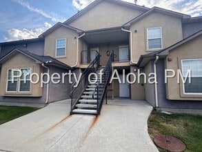 Building Photo - 1043 W Pine Ave