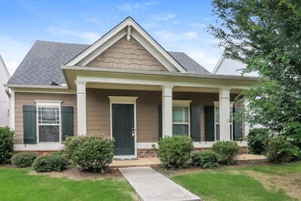 Building Photo - 181 Stillwood Dr
