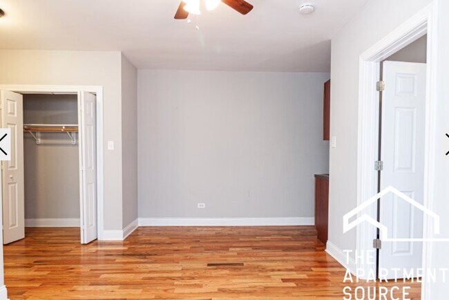 Foto del edificio - 949 W Cornelia Ave