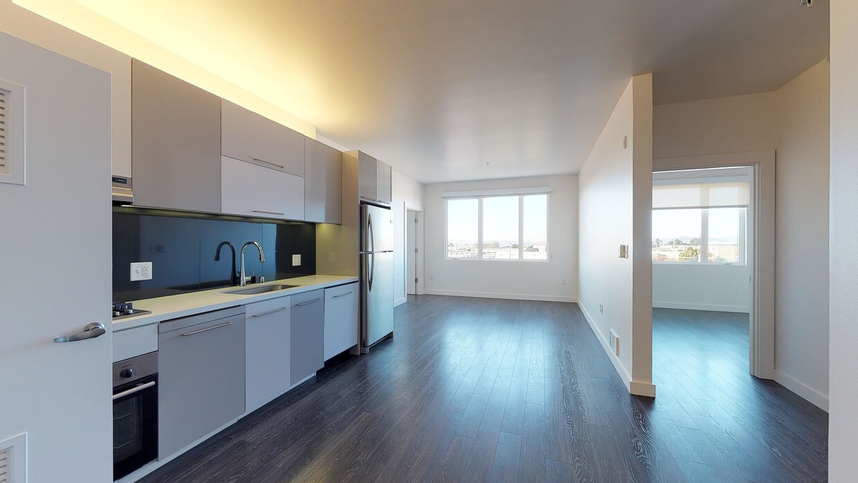 Photo - Aquatic Higby Apartments