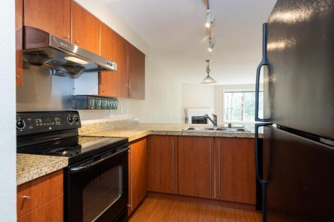 Foto del edificio - 2 bedroom in Kirkland WA 98034
