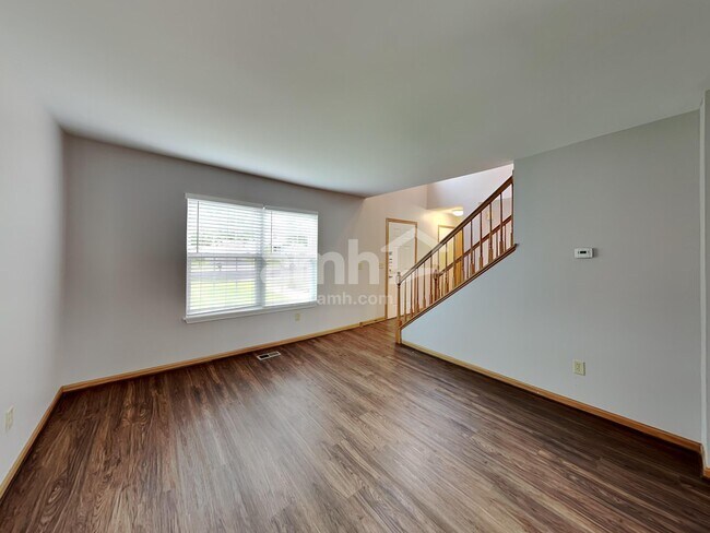 Building Photo - 20835 W Annapolis Ct